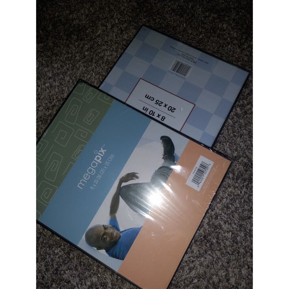 2 basic picture frames 8 x 10 - Picture 2 of 2